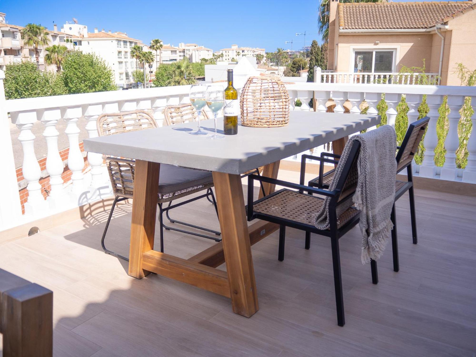 Casa Naru Albir, Duplex Appartement Met Ruim Terras En Buitenkeuken 阿尔比尔 外观 照片